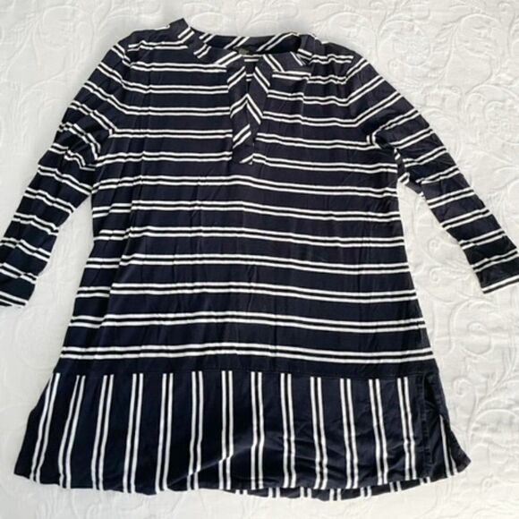 Talbots Blue White 3/4 Sleeve Top Medium - Picture 1 of 3